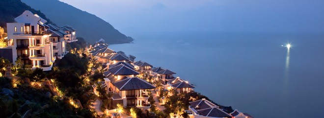 InterContinental Danang Sun Peninsula Resort (Đà Nẵng): Khu nghỉ dưỡng Nam Ô Phía Bắc bán đảo Sơn Trà this per đoạt giải thưởng danh giá dành cho khu nghỉ mát sang trọng hàng đầu thế giới làm to chuc World Travel Awards uy tín trao tặng.