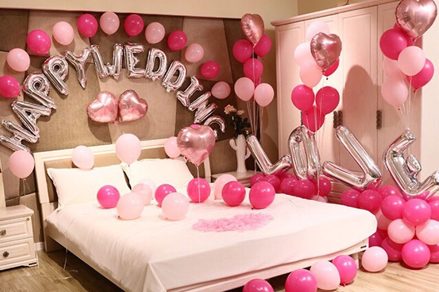 Trang trí phòng cưới giường cưới bằng bóng bay màu hồng -2