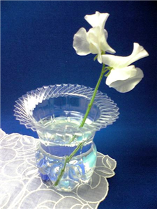 Cách làm lọ hoa để bàn đám cưới bằng chai nhựa