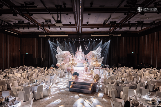 Concept Enchanted Dream 00019