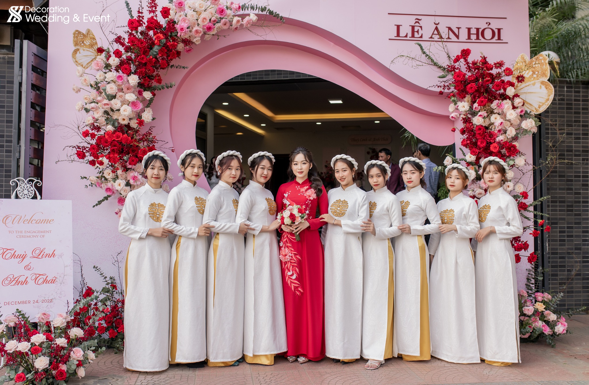 Cổng hoa lễ ăn hỏi Thùy Linh - Anh Thái 