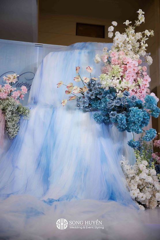 Sảnh cưới núi & biển - chú rể Thái Sơn & cô dâu Thùy Dương 00005