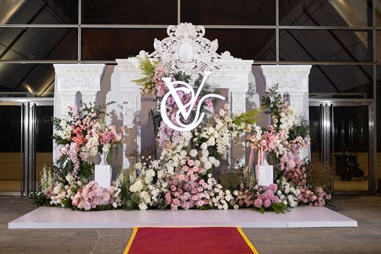  The Blooming Castle 00000