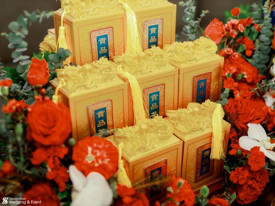 Tráp ăn hỏi truyền thống 00002